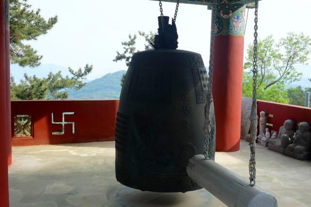 Seokbulsa - another amazing temple, hidden in the mountains